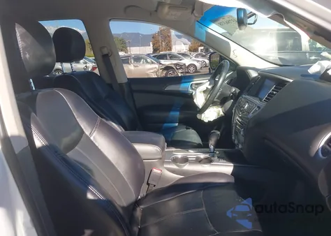 2018 Nissan Pathfinder Sl из США, поврежденный, VIN 5N1DR2MN5JC674018